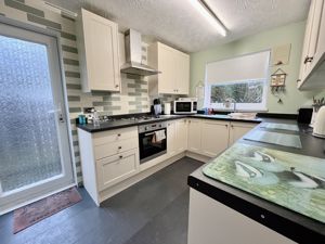 Kitchen- click for photo gallery